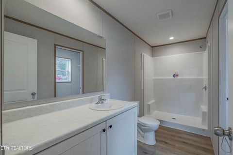 Tiny photo for 531 Greenwood St, Kingston, TN 37763 (MLS # 1331175)