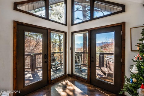 Tiny photo for 1068 E Foothills Drive, Gatlinburg, TN 37738 (MLS # 1357320)