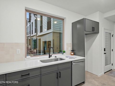 Tiny photo for 2608 Sevier Ave #104, Knoxville, TN 37920 (MLS # 1334149)