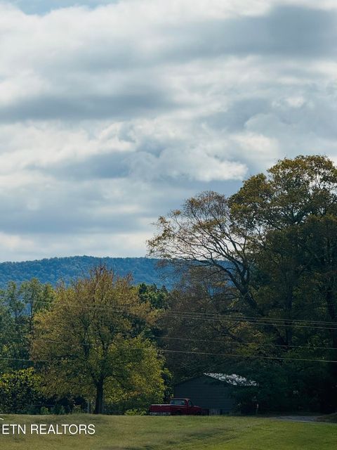 Tiny photo for 886 Old Federal Rd, Etowah, TN 37331 (MLS # 1317160)
