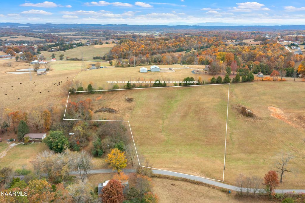 Photo of 18 Brown Rd, Blaine, TN 37709 (MLS # 1228763)