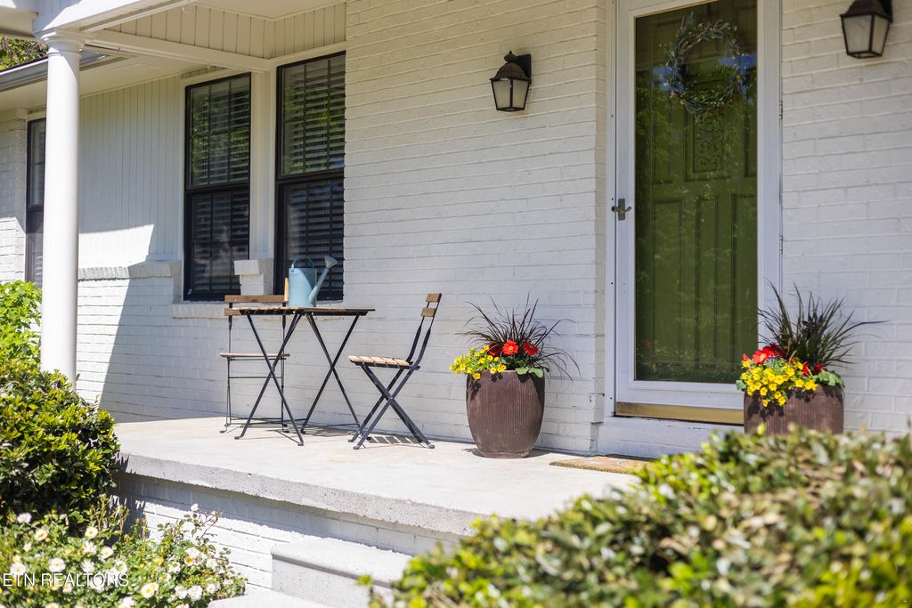 Photo of 7301 Willette Court, Knoxville, TN 37909 (MLS # 1338000)