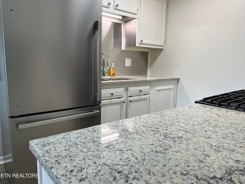 Tiny photo for 614 Agnes Rd #3, Knoxville, TN 37919 (MLS # 1326838)