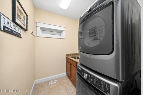 Tiny photo for 51 Oak Leaf Circle Cir, Fairfield Glade, TN 38558 (MLS # 1327573)