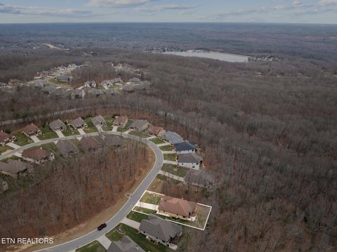 Tiny photo for 51 Oak Leaf Circle Cir, Fairfield Glade, TN 38558 (MLS # 1327573)