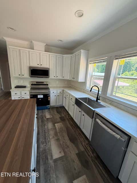 Tiny photo for 705 Robin Drive, New Tazewell, TN 37825 (MLS # 1350030)