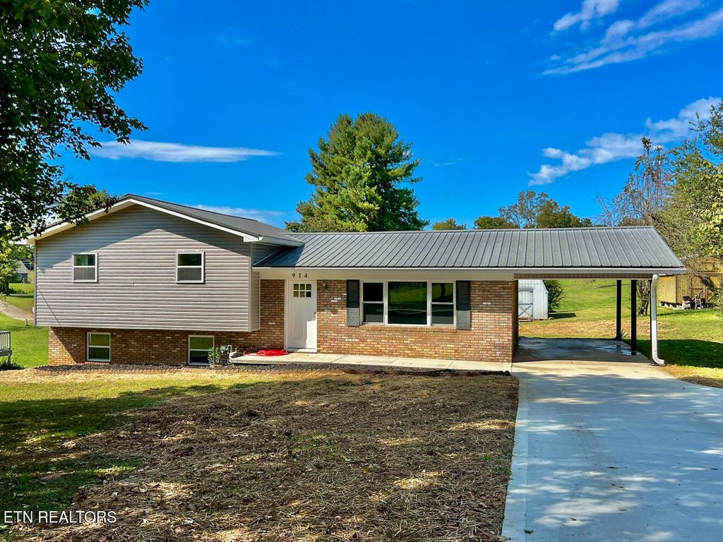 Photo of 914 Flax Lane, Talbott, TN 37877 (MLS # 1318263)