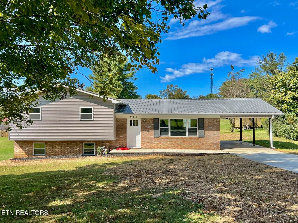 Photo of 914 Flax Lane, Talbott, TN 37877 (MLS # 1318263)