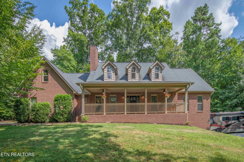 Photo of 9915 Smoky Row Rd, Strawberry Plains, TN 37871 (MLS # 1310596)