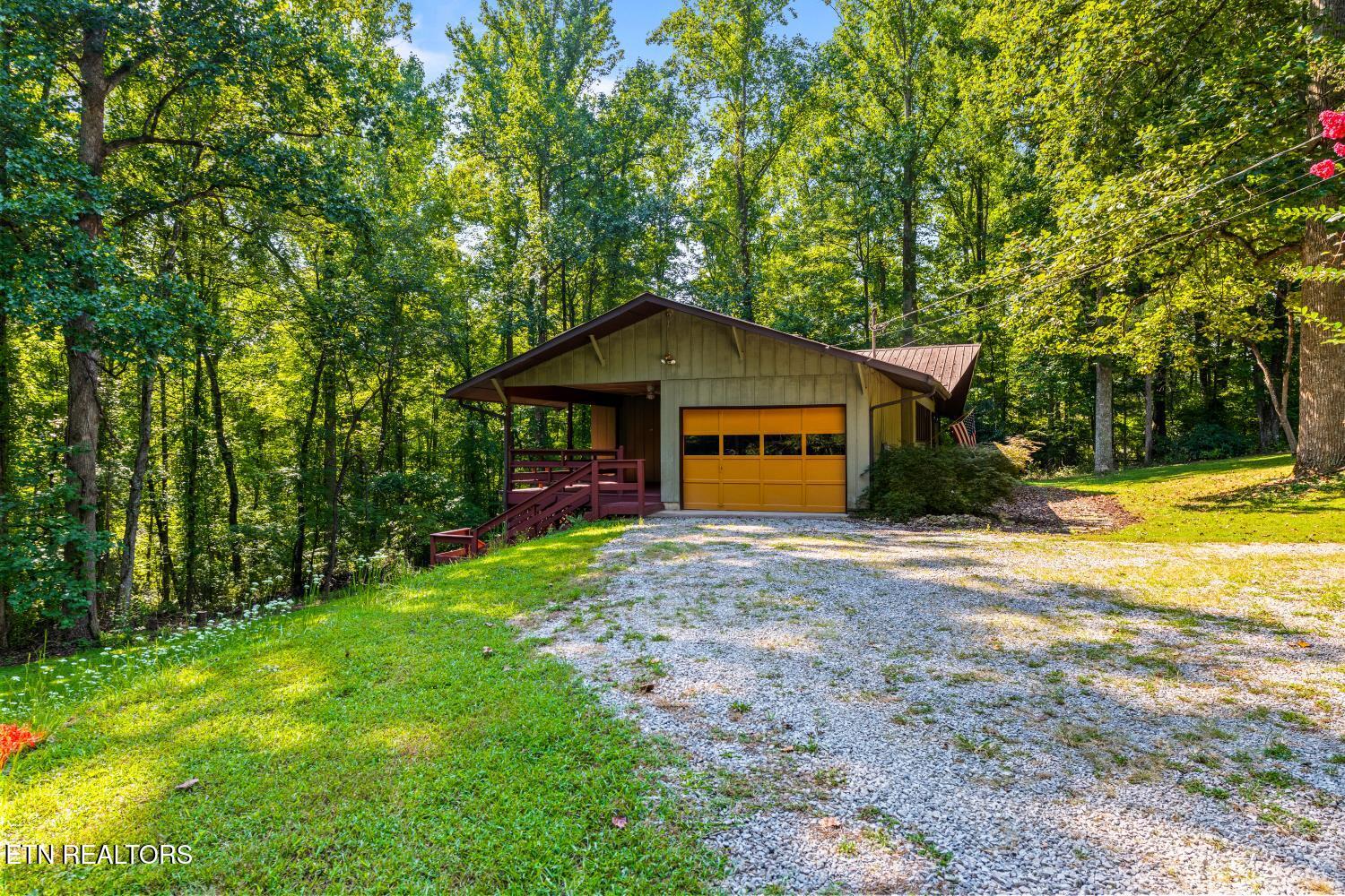 134 Reservoir Rd