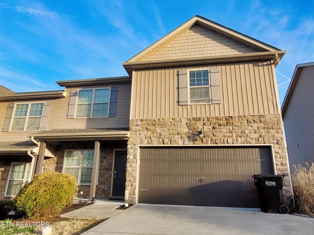 Photo of 2312 Denham Way, Powell, TN 37849 (MLS # 1331538)