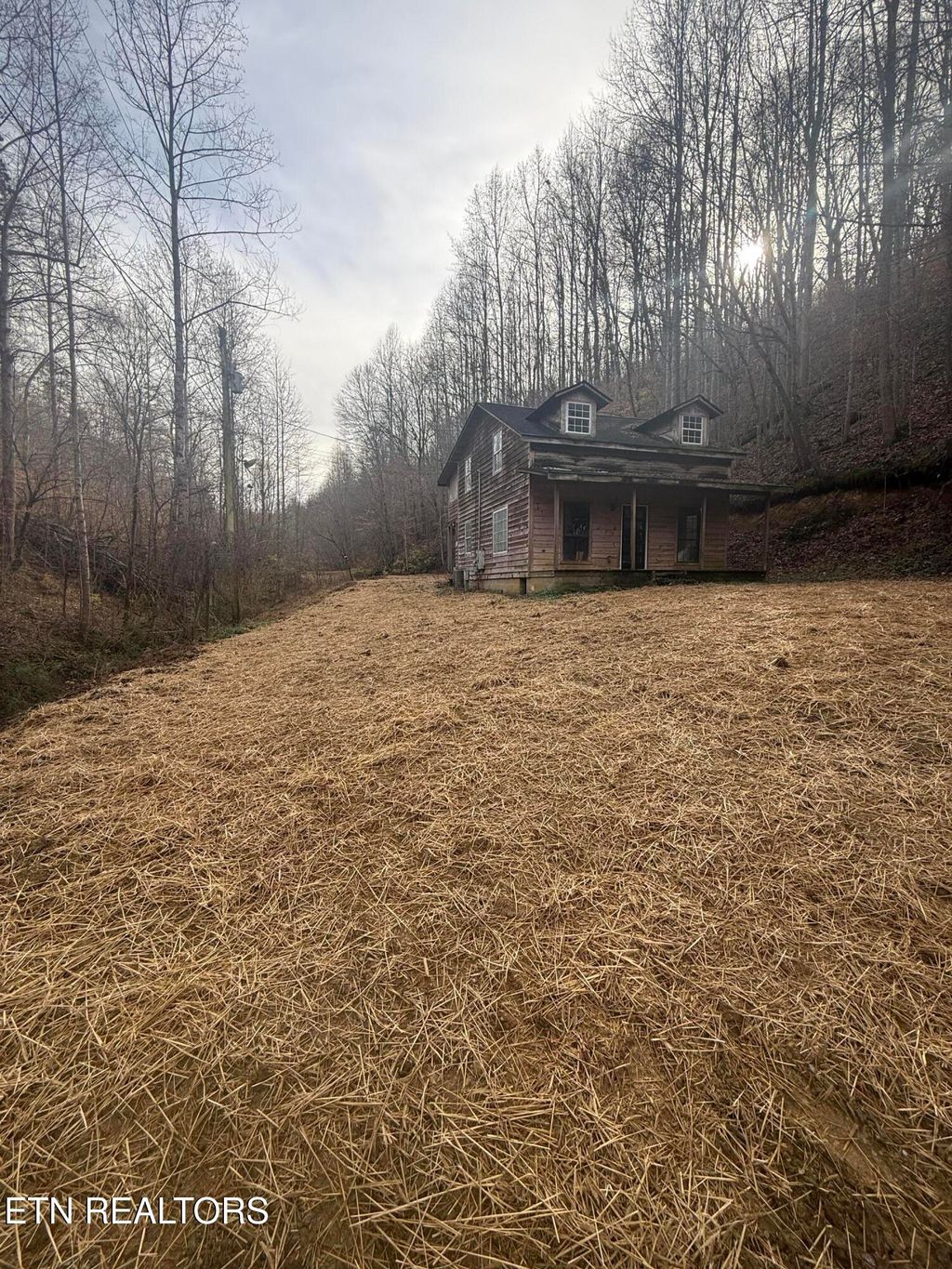 Photo of 3539 Woodgrove Lane, Maryville, TN 37803 (MLS # 1325016)