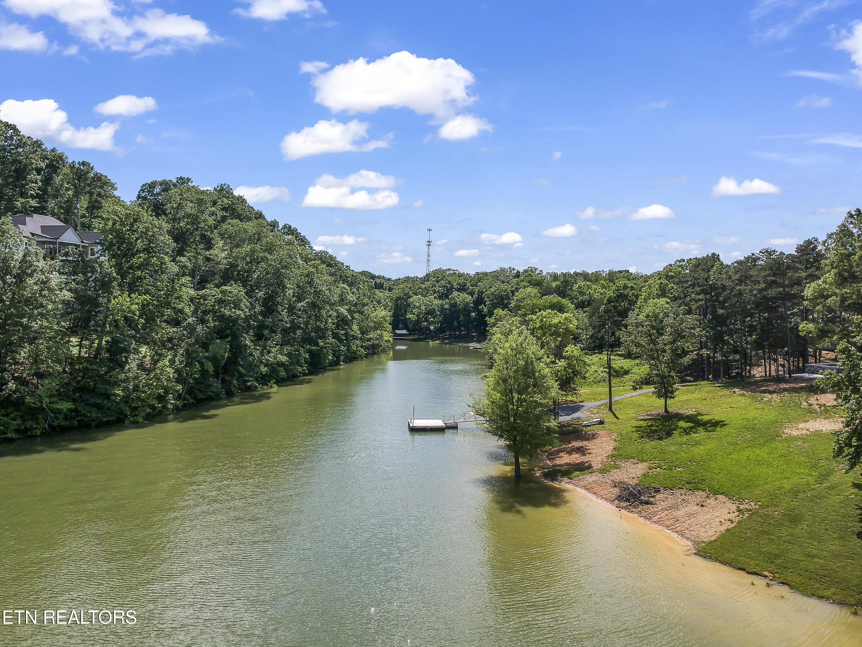 2 Parcels Deerwood Drive