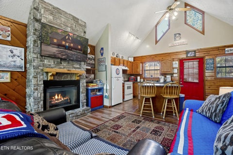 Tiny photo for 1660 Raccoon Den Way, Sevierville, TN 37862 (MLS # 1357489)