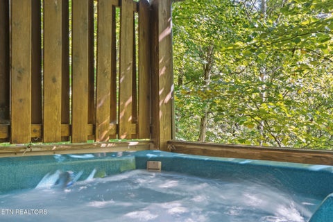Tiny photo for 1660 Raccoon Den Way, Sevierville, TN 37862 (MLS # 1357489)