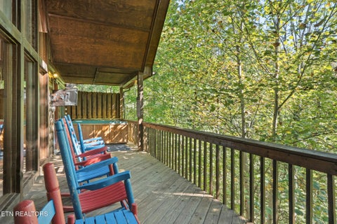Tiny photo for 1660 Raccoon Den Way, Sevierville, TN 37862 (MLS # 1357489)