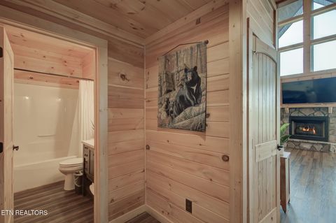 Tiny photo for 2498 Black Bear Ridge Way, Sevierville, TN 37862 (MLS # 1319195)