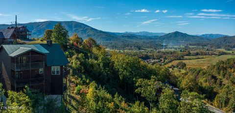 Tiny photo for 2498 Black Bear Ridge Way, Sevierville, TN 37862 (MLS # 1319195)