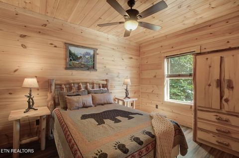 Tiny photo for 2498 Black Bear Ridge Way, Sevierville, TN 37862 (MLS # 1319195)