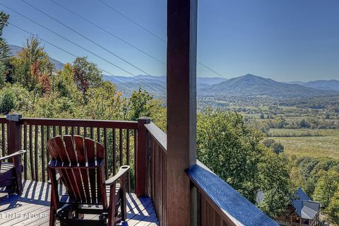 Tiny photo for 2498 Black Bear Ridge Way, Sevierville, TN 37862 (MLS # 1319195)