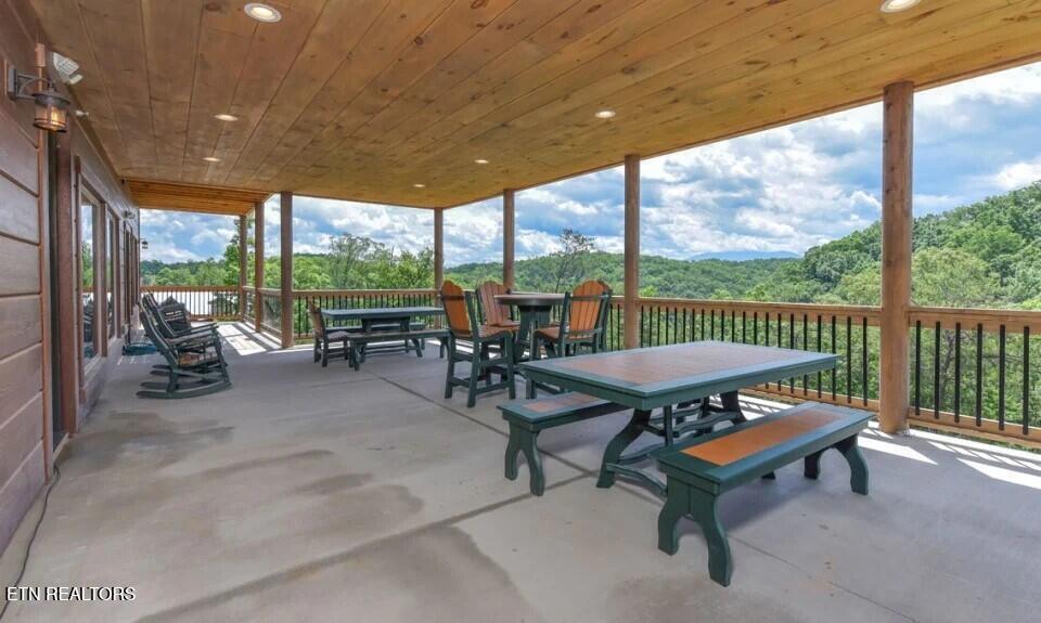 1481 Sleepy Valley Lane
