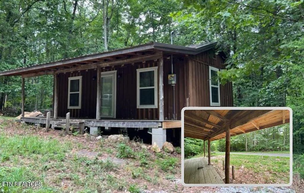 Photo of 192 Taylor Rd, Byrdstown, TN 38549 (MLS # 1334826)