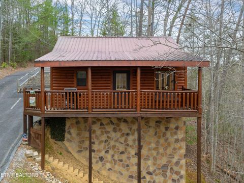 Photo of 3830 Katelyns Lane, Sevierville, TN 37876 (MLS # 1330102)