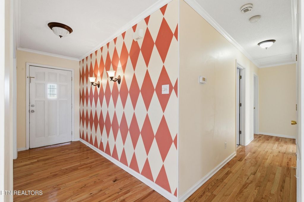 Photo of 1629 Jett Rd, Maryville, TN 37804 (MLS # 1333621)