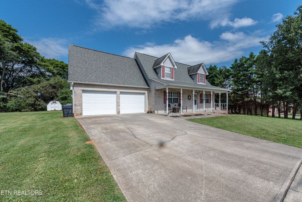 Photo of 1504 John Sparks Drive, Friendsville, TN 37737 (MLS # 1238636)