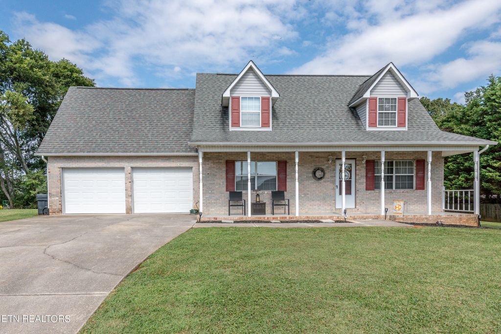 Photo of 1504 John Sparks Drive, Friendsville, TN 37737 (MLS # 1238636)