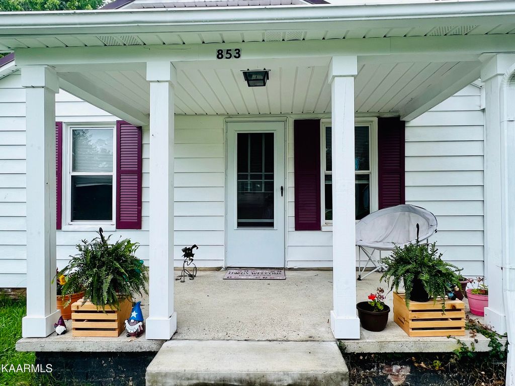 Photo of 853 Cedar St, Alcoa, TN 37701 (MLS # 1233467)
