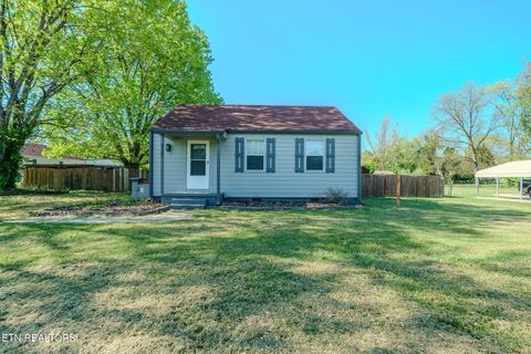 Photo of 3703 Fairmont Blvd, Knoxville, TN 37917 (MLS # 1336586)