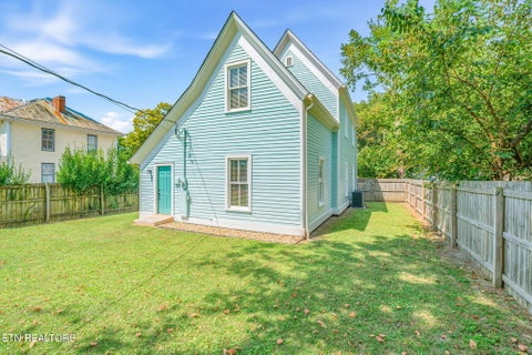 Tiny photo for 2346 Woodbine Ave, Knoxville, TN 37917 (MLS # 1354949)