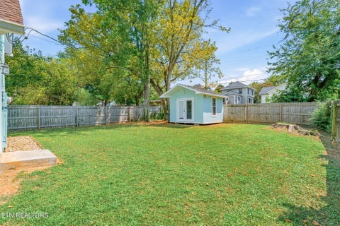 Tiny photo for 2346 Woodbine Ave, Knoxville, TN 37917 (MLS # 1354949)