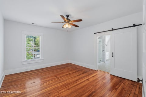 Tiny photo for 2346 Woodbine Ave, Knoxville, TN 37917 (MLS # 1354949)