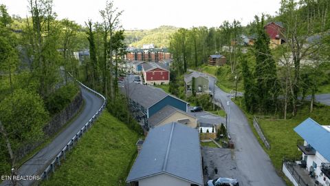 Tiny photo for 322 Circle Drive, Gatlinburg, TN 37738 (MLS # 1326710)