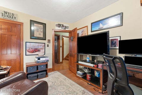 Tiny photo for 611 S Charles G Seivers Blvd, Clinton, TN 37716 (MLS # 1345627)