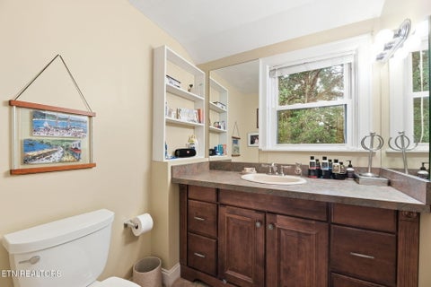 Tiny photo for 611 S Charles G Seivers Blvd, Clinton, TN 37716 (MLS # 1345627)