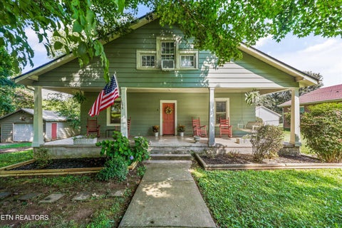 Photo of 8 W Farrell St, Niota, TN 37826 (MLS # 1352854)