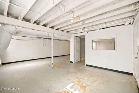 Tiny photo for 326 Grady Rd, Etowah, TN 37331 (MLS # 1359462)