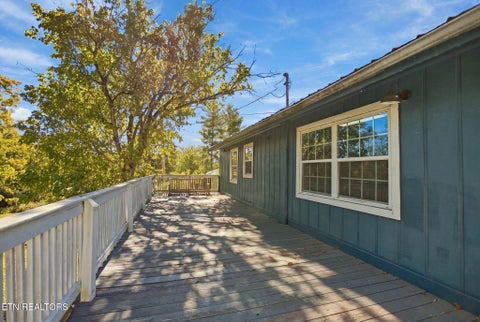 Tiny photo for 326 Grady Rd, Etowah, TN 37331 (MLS # 1359462)