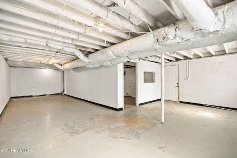 Tiny photo for 326 Grady Rd, Etowah, TN 37331 (MLS # 1359462)