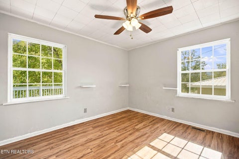 Tiny photo for 326 Grady Rd, Etowah, TN 37331 (MLS # 1359462)