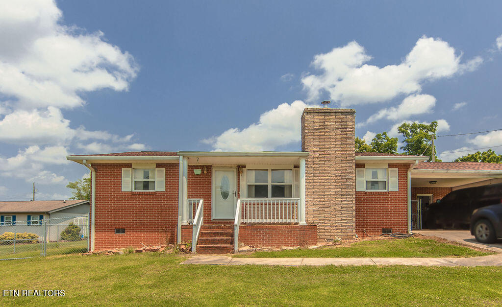 107 Hillcrest Drive