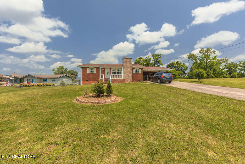 107 Hillcrest Drive