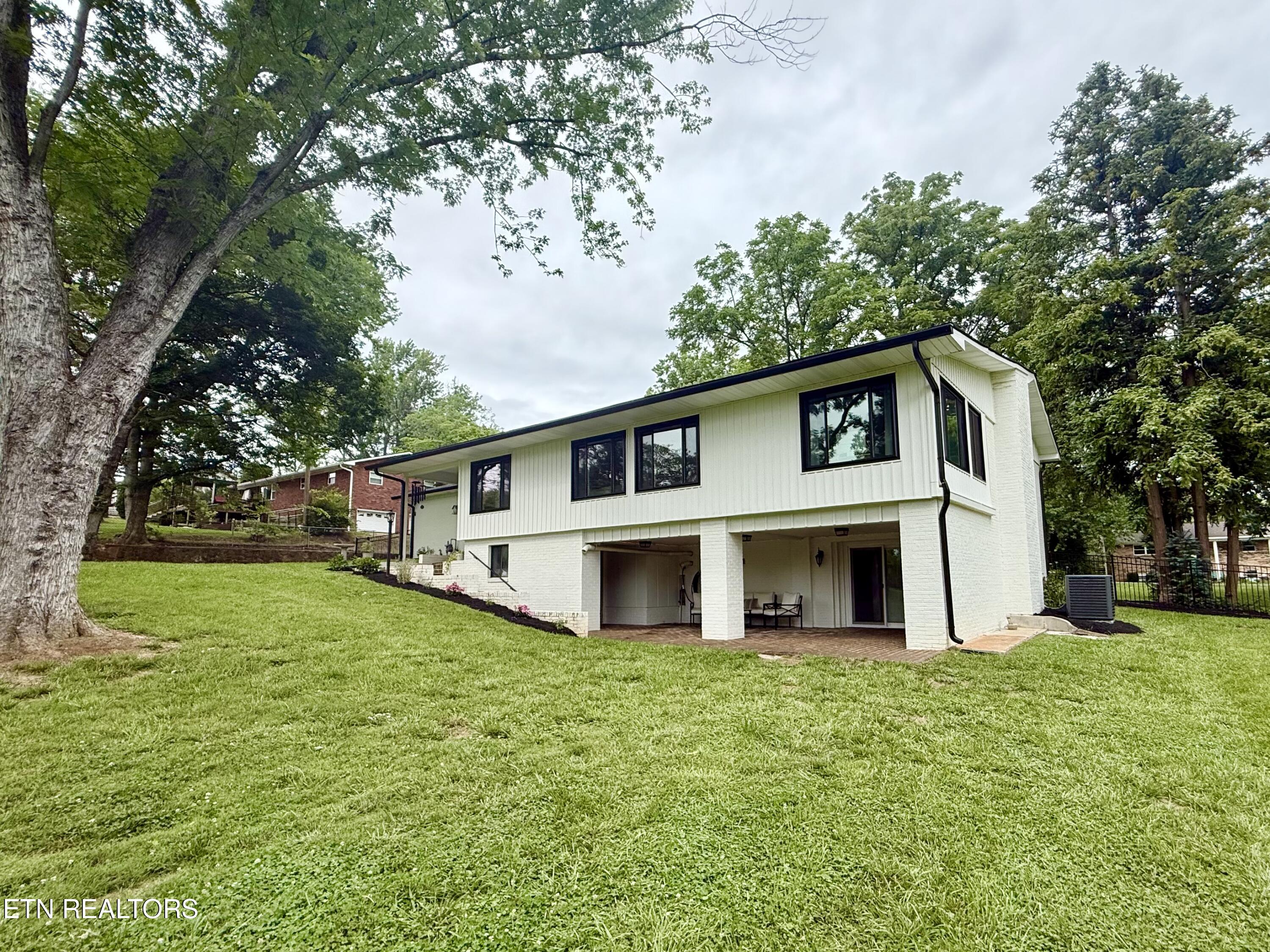 7509 Lancashire Blvd