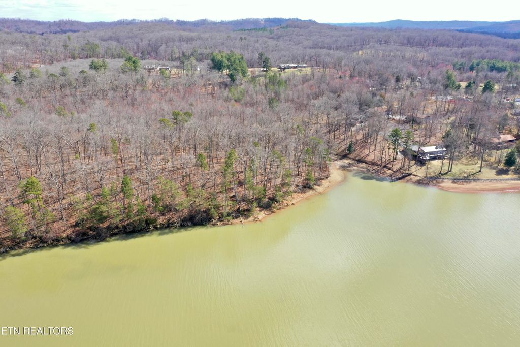 Photo of 134 Hart Orchard Rd, Kingston, TN 37763 (MLS # 1292859)