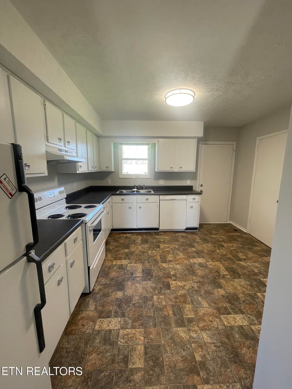 Photo of 1904 Meadowview Lane, Knoxville, TN 37932 (MLS # 1326453)