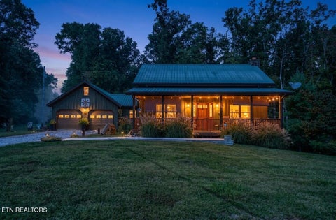 Photo of 4959 Grave Hill Rd, Oneida, TN 37841 (MLS # 1358041)