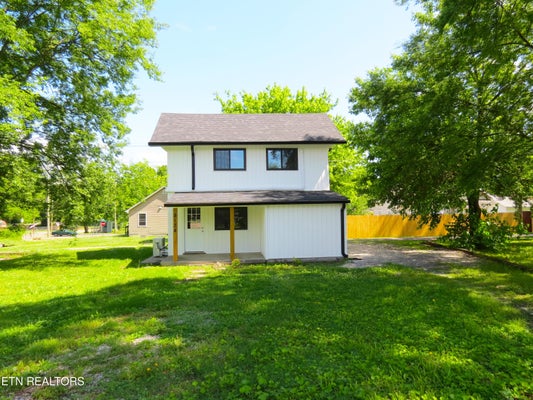 3134 LINDEN AVE, KNOXVILLE, TN 37914 - Image 166bbf632bfec3a7cecf7b5ef3a287fc/3727714644